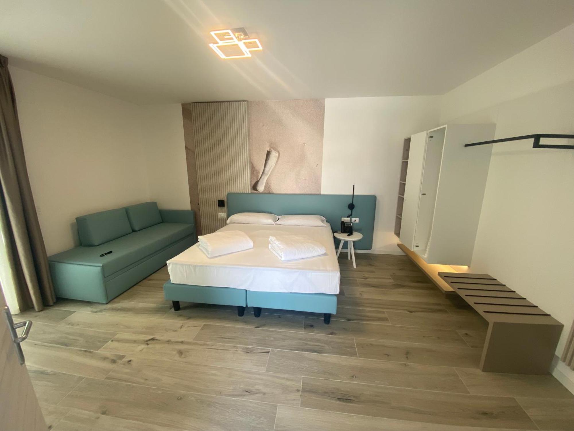 Marina Suites & Apartments 4 Stelle S カオルレ エクステリア 写真